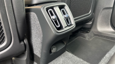 Volvo Xc40 1.5 T3 [163] R DESIGN Pro 5dr Geartronic Petrol Estate